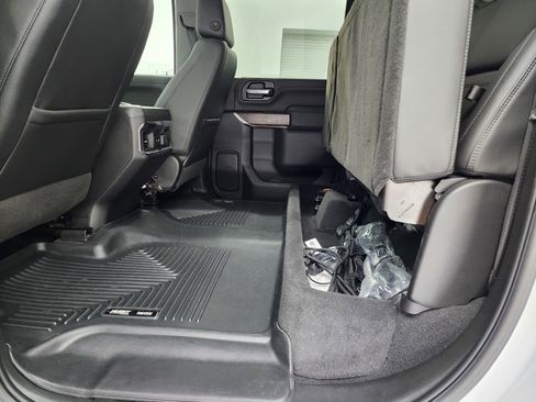 Used 2022 GMC Sierra 3500 Denali w/ Denali Ultimate Package image 46