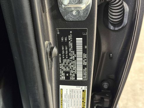 Used 2017 Toyota 4Runner TRD Off-Road image 14