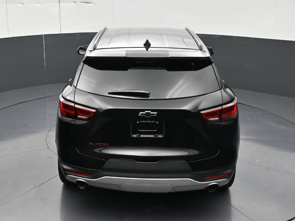 Used 2023 Chevrolet Blazer LT FWD image 17