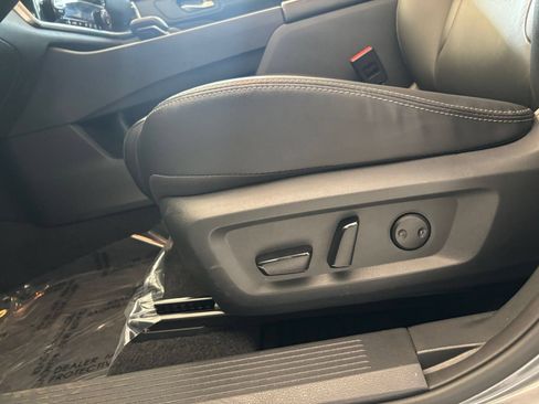 Used 2026 Nissan Rogue SL AWD/4WD image 22