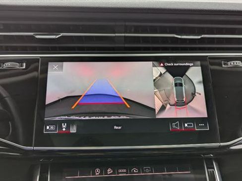 Used 2022 Audi Q7 3.0T Premium Plus w/ Premium Plus Package image 27