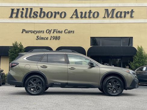 Used 2021 Subaru Outback Onyx Edition XT w/ Popular Package #2 AWD/4WD image 4