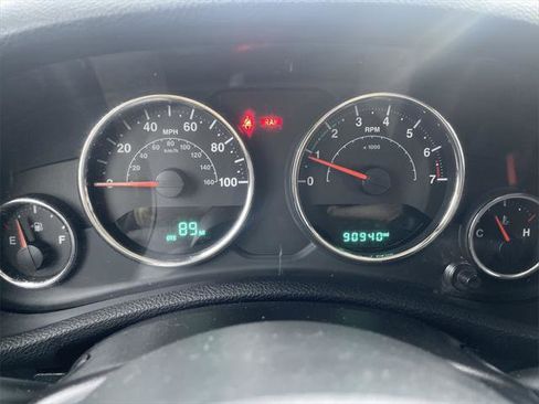 Certified 2016 Jeep Wrangler Unlimited Sport image 17