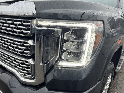 Used 2022 GMC Sierra 2500 Denali w/ Denali Ultimate Package image 10