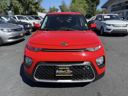 Used 2021 Kia Soul S image 9