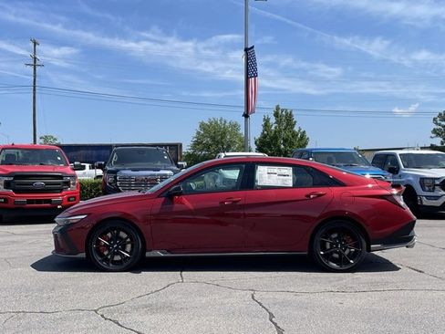 New 2025 Hyundai Elantra N image 4