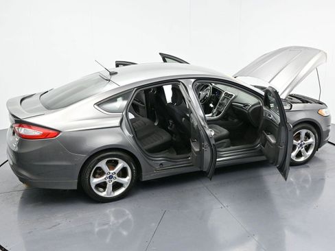 Used 2014 Ford Fusion SE w/ Equipment Group 201A image 33