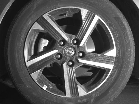 Used 2025 Nissan Sentra SV image 12