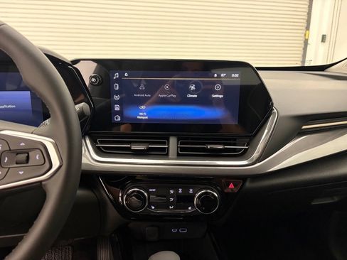 New 2026 Chevrolet Trax ACTIV w/ Driver Confidence Package FWD image 6