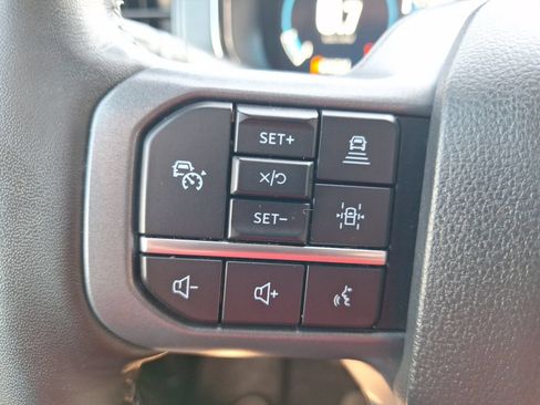 Used 2023 Ford F150 Lariat AWD/4WD image 22