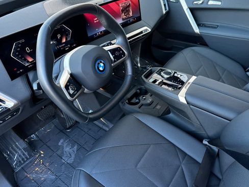 Certified 2025 BMW iX xDrive50 w/ Premium Package image 13