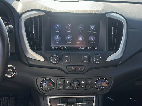Certified 2022 GMC Terrain SLT w/ Infotainment Package II image 20