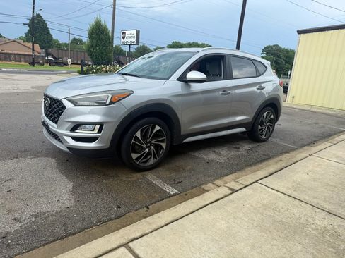 Used 2020 Hyundai Tucson Sport w/ Cargo Package FWD image 4