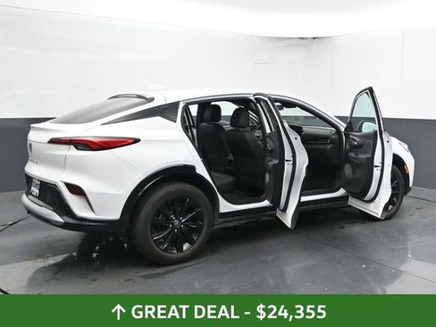 Used 2025 Buick Envista Sport Touring image 60