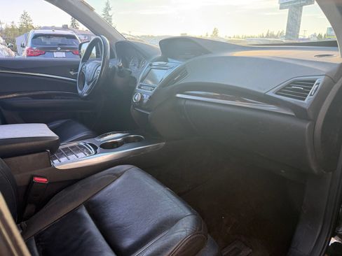 Used 2017 Acura MDX SH-AWD image 8