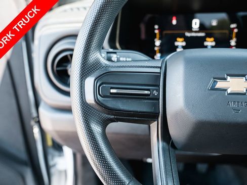 Used 2023 Chevrolet Colorado W/T RWD image 15
