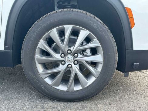 New 2026 Buick Enclave Preferred image 9