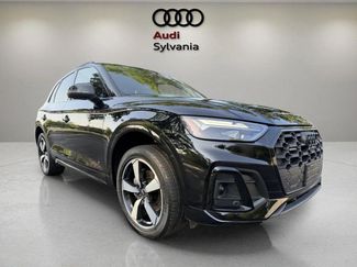 Certified 2023 Audi Q5 2.0T Premium Plus w/ Premium Plus Package AWD/4WD video 1