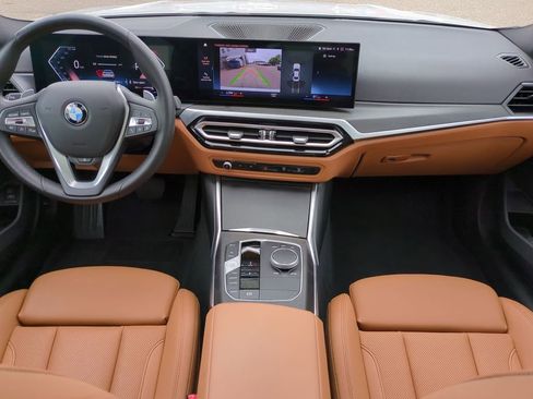 Used 2024 BMW 330i xDrive Sedan w/ Convenience Package image 17