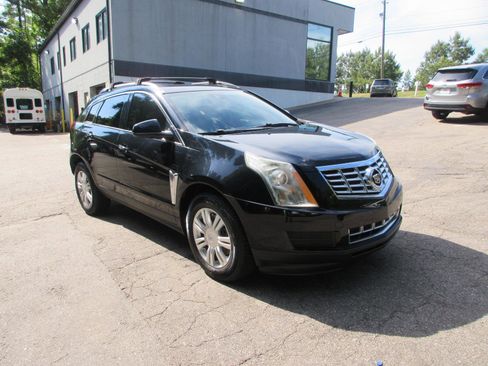 Used 2016 Cadillac SRX Luxury w/ Driver Awareness Package FWD image 7