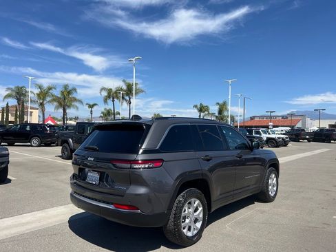 Certified 2023 Jeep Grand Cherokee Limited RWD image 8