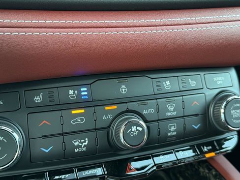 New 2026 Dodge Durango SRT Hellcat w/ Premium Group AWD/4WD image 35