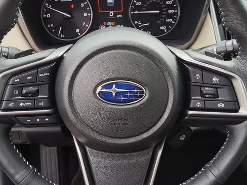Used 2025 Subaru Outback Limited XT AWD/4WD image 28