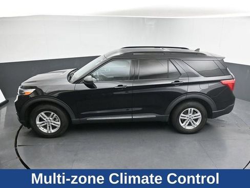 Used 2023 Ford Explorer XLT image 17