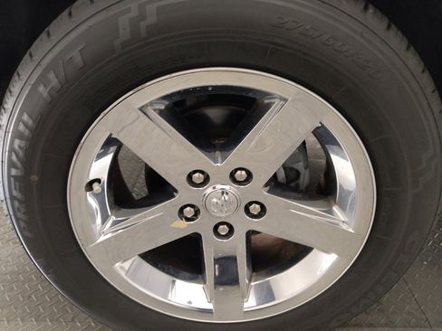 Used 2017 RAM 1500 Classic SLT image 31