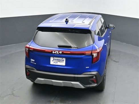 Used 2024 Kia Seltos LX image 28