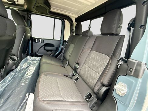 New 2026 Jeep Gladiator Mojave AWD/4WD image 23