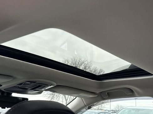 Used 2024 Subaru Outback Touring image 18