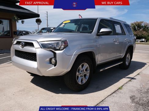 Used 2015 Toyota 4Runner SR5 RWD image 1