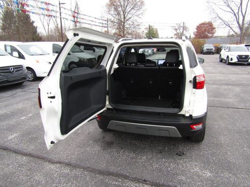 Used 2021 Ford EcoSport Titanium AWD/4WD image 22