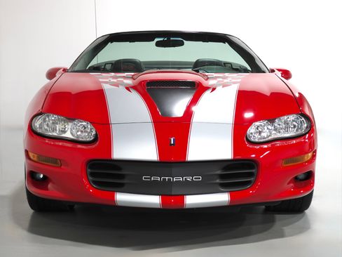 Used 2002 Chevrolet Camaro Z28 w/ SS Performance/Appearance Pkg image 50