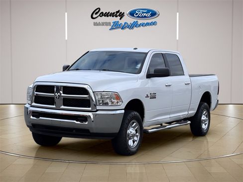 Used 2018 RAM 2500 SLT image 2