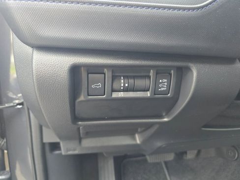 Used 2025 Subaru Forester Limited image 23