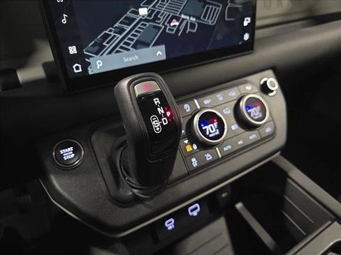 Certified 2024 Land Rover Defender 130 X-Dynamic SE image 25