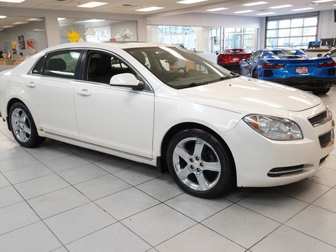 Used 2011 Chevrolet Malibu LT w/ HFV6 Engine Package image 12
