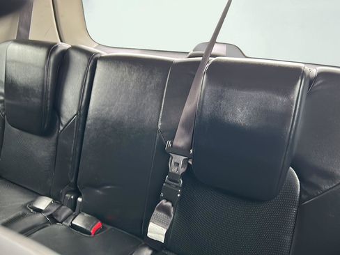 Used 2019 Nissan Armada Platinum w/ Interior Lighting Package image 34