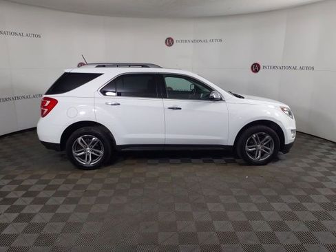 Used 2016 Chevrolet Equinox LTZ w/ Enhanced Convenience Package FWD image 4