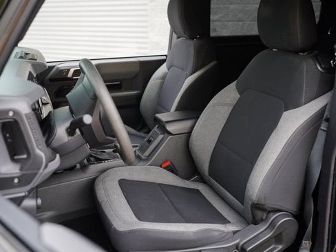 Used 2023 Ford Bronco 2-Door w/ Sasquatch Package image 23