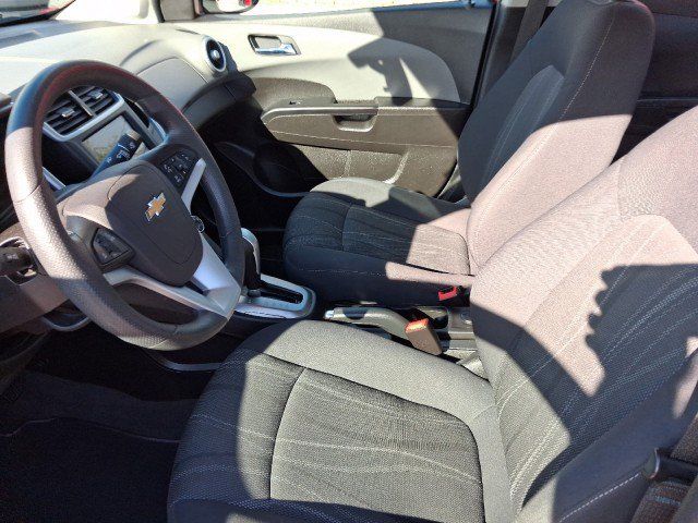 Used 2019 Chevrolet Sonic LT FWD image 11