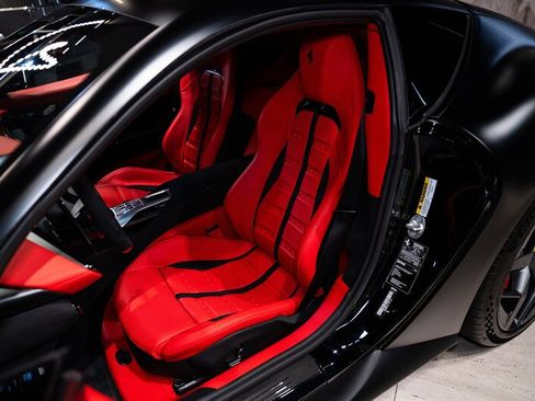 Used 2025 Ferrari 12Cilindri RWD image 6