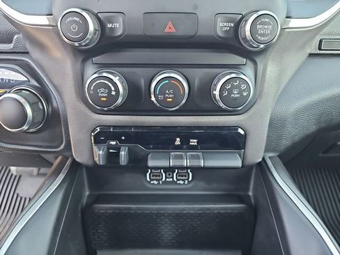 Used 2021 RAM 1500 Big Horn AWD/4WD image 27