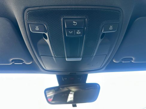 Used 2019 Mercedes-Benz CLA 250 image 24