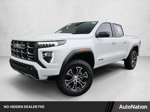 Used 2025 GMC Canyon AT4 w/ Technology Plus Package AWD/4WD image 1