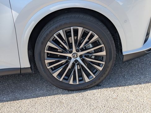 Used 2025 Lexus RX 350 Premium Plus w/ Convenience Package FWD image 11