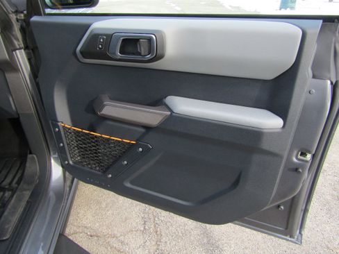 Certified 2023 Ford Bronco Badlands image 18