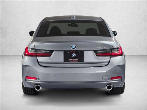 Used 2026 BMW 330i Sedan w/ Parking Assistance Package RWD image 6